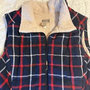 Duluth Trading Co Cream Fleece Vest size Large Red/ Blue A24